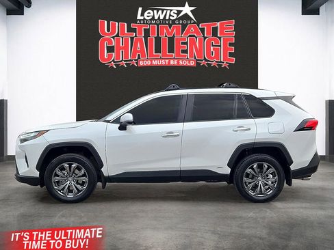 Used 2023 Toyota RAV4 Limited image 2