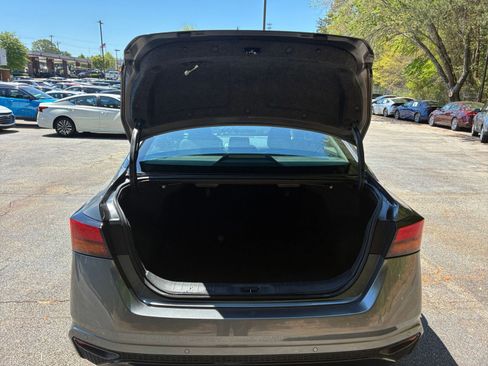 Used 2025 Nissan Altima 2.5 SR image 33