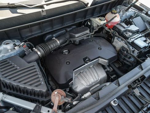 Used 2018 GMC Acadia SLT FWD image 29