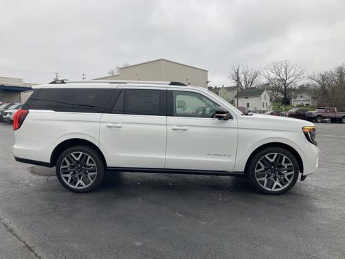 Used 2026 Ford Expedition Max Platinum w/ Platinum Ultimate Package image 5