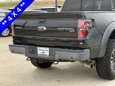 Used 2014 Ford F150 Raptor w/ Equipment Group 801A Luxury image 8