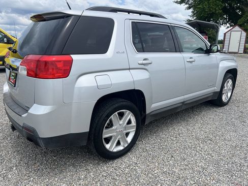 Used 2011 GMC Terrain SLE w/ Convenience Package FWD image 5