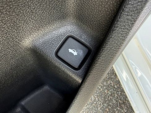 Used 2019 Honda Civic LX image 12