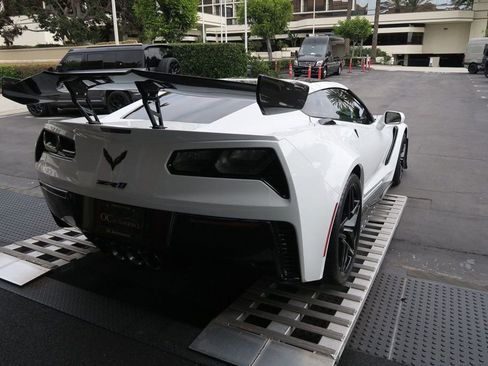 Used 2019 Chevrolet Corvette ZR1 RWD image 44
