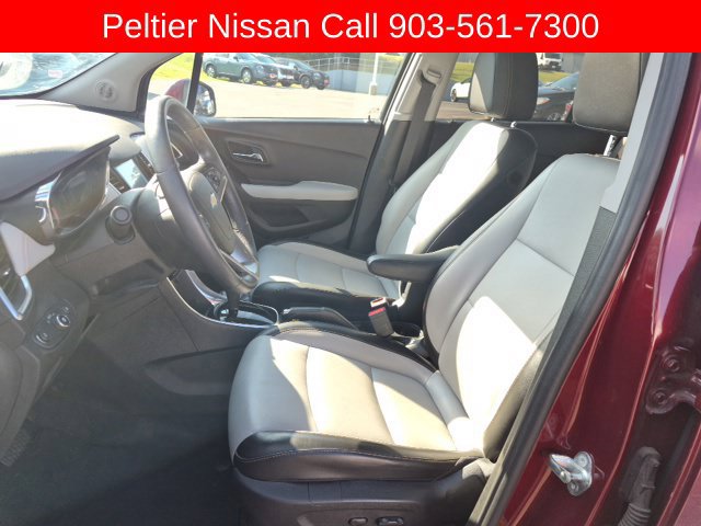 Used 2017 Chevrolet Trax Premier FWD image 9