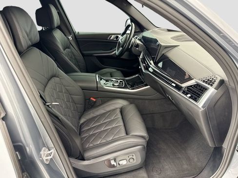 Certified 2024 BMW X5 M60i AWD/4WD image 19