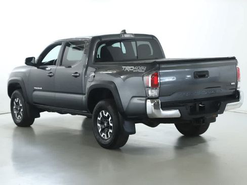 Certified 2023 Toyota Tacoma TRD Off-Road AWD/4WD image 39