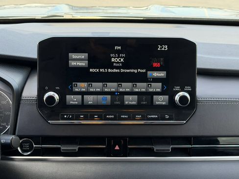 Used 2024 Mitsubishi Outlander SE image 17