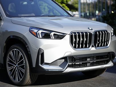 New 2025 BMW X1 xDrive28i w/ Technology Package