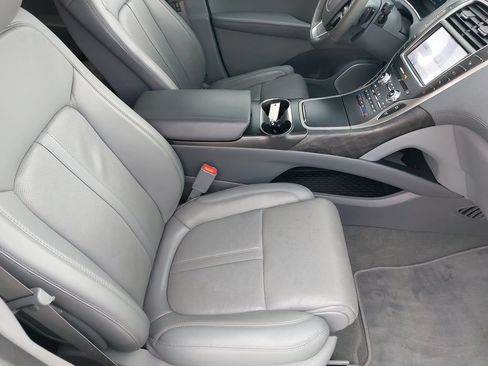 Used 2020 Lincoln Nautilus Reserve w/ Equipment Group 202A AWD/4WD image 10