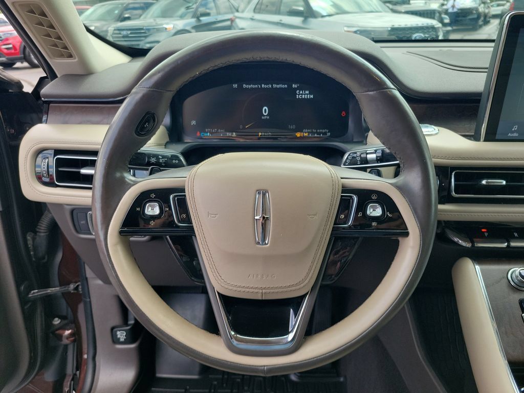 Used 2020 Lincoln Aviator Reserve w/ Elements Package Plus AWD/4WD image 23