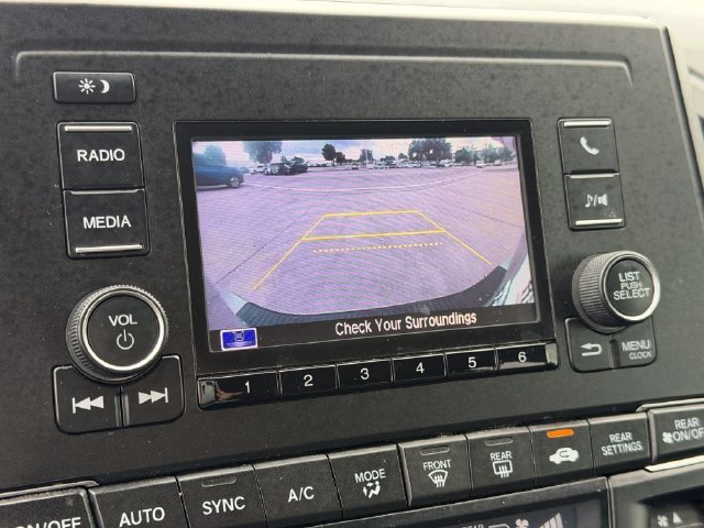 Used 2021 Honda Odyssey LX image 16