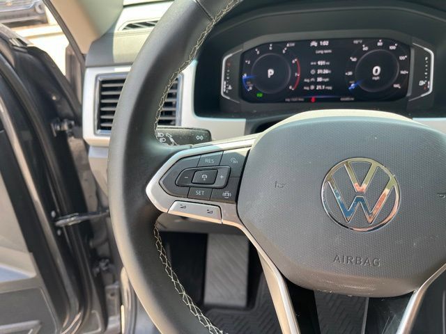 Used 2023 Volkswagen Atlas SE w/ Panoramic Sunroof Package FWD image 22