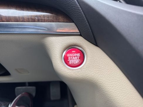 Used 2020 Acura MDX SH-AWD image 24