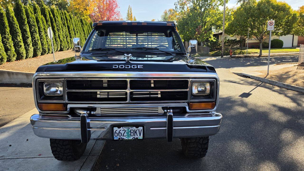 Used 1990 Dodge D/W Truck 250 AWD/4WD image 2