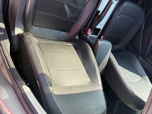 Used 2012 Volkswagen Passat 2.5 SE image 12