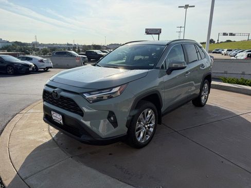 Used 2023 Toyota RAV4 XLE Premium AWD/4WD image 11