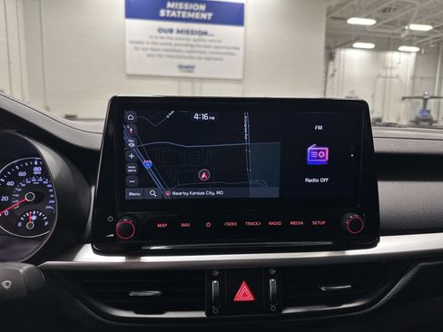 Used 2023 Kia Forte GT w/ GT2 Package image 24