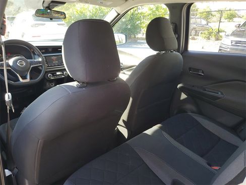 Used 2020 Nissan Kicks SV image 13