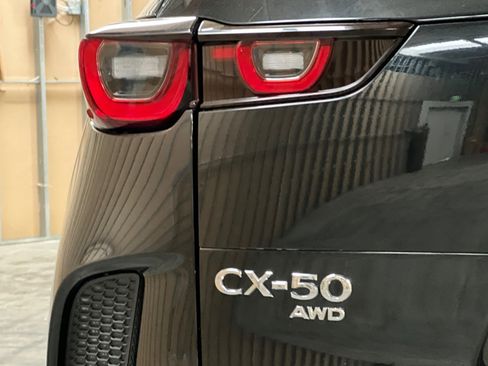 Used 2023 MAZDA CX-50 2.5 S w/ Preferred Plus Pkg image 37