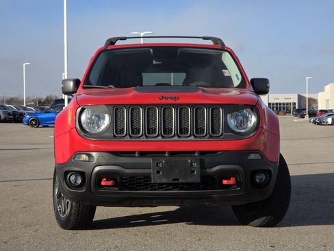 Used 2016 Jeep Renegade Trailhawk image 9