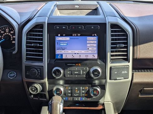 Used 2019 Ford F150 King Ranch w/ Equipment Group 601A Luxury AWD/4WD image 13