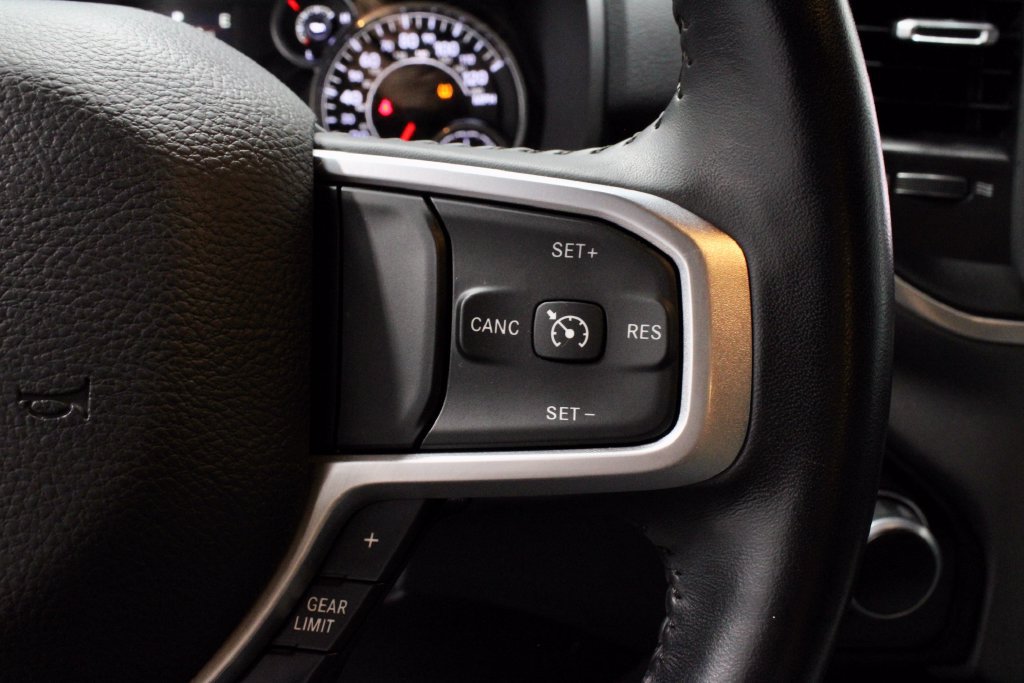 Used 2023 RAM 1500 Big Horn AWD/4WD image 28