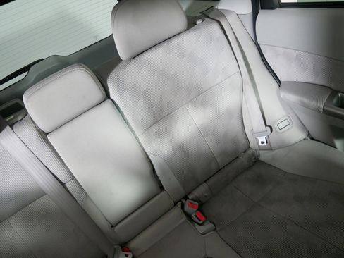 Used 2010 Subaru Forester 2.5X Premium image 14