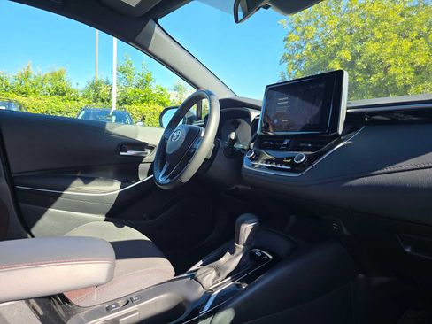 Certified 2024 Toyota Corolla SE image 10