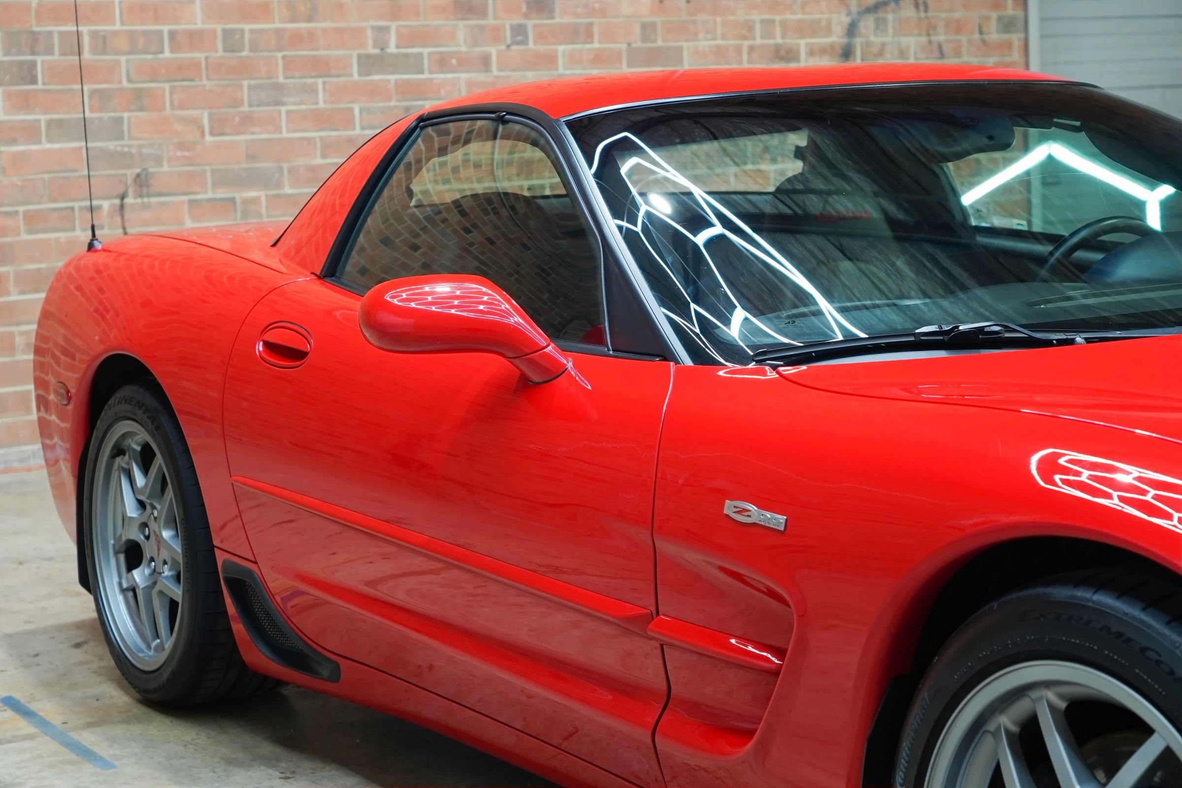 Used 2003 Chevrolet Corvette Z06 w/ Memory Package, 3 Drivers RWD image 22