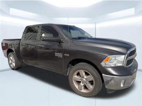 Used 2021 RAM 1500 Tradesman w/ Tradesman SXT Package RWD image 7