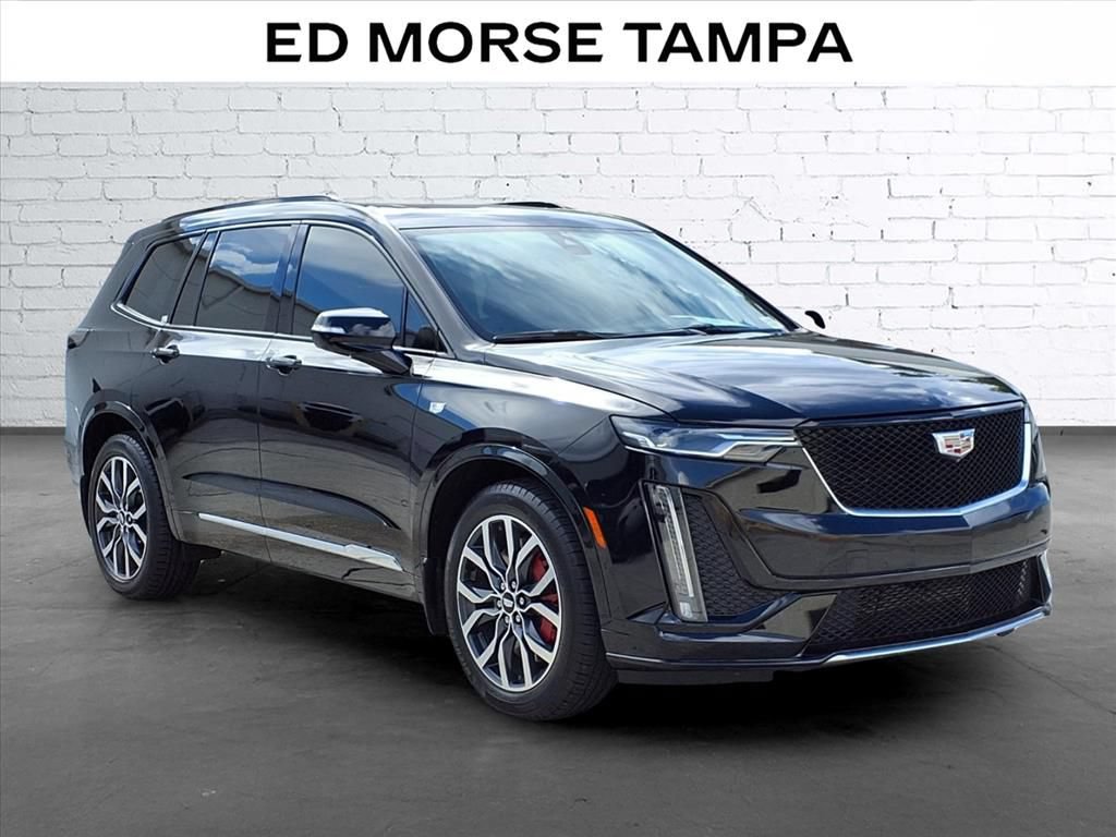 Used 2024 Cadillac XT6 Sport w/ Technology Package AWD/4WD image 5