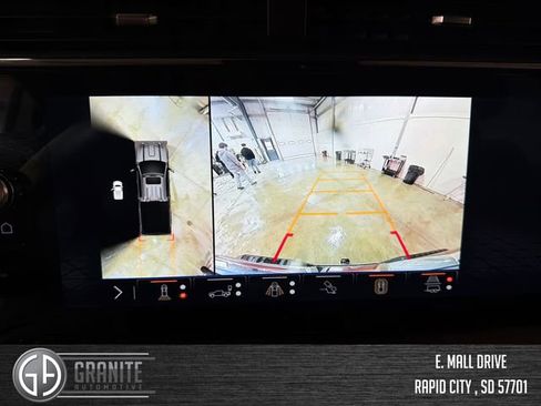 Used 2024 GMC Sierra 2500 Denali w/ Denali Reserve Package image 20