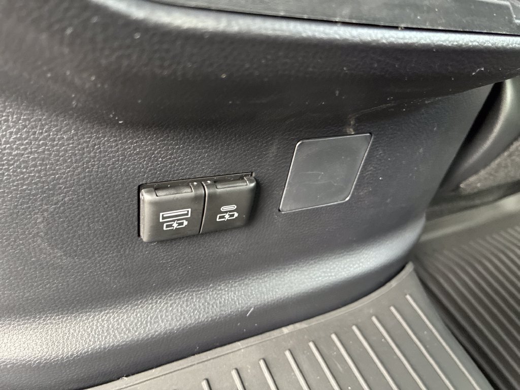 New 2026 Toyota Tundra SR5 AWD/4WD image 38