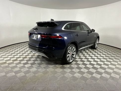 Used 2022 Jaguar F-PACE S image 4
