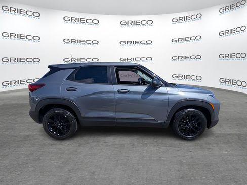 Used 2021 Chevrolet TrailBlazer LS image 8