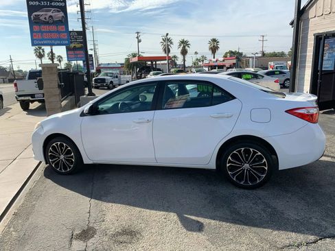 Used 2015 Toyota Corolla S image 11