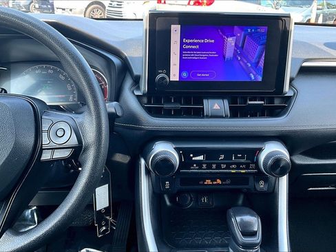 Used 2023 Toyota RAV4 LE AWD/4WD image 6