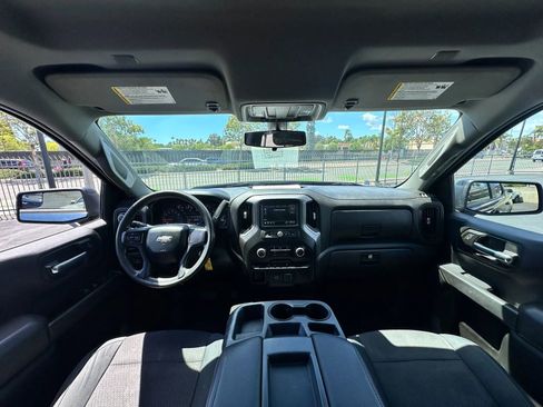 Used 2019 Chevrolet Silverado 1500 Custom Trail Boss w/ Custom Convenience Package AWD/4WD image 37