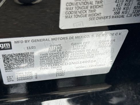 Used 2022 GMC Sierra 1500 SLT w/ SLT Premium Package image 26