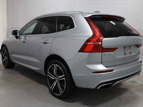 Used 2018 Volvo XC60 T6 R-Design w/ Convenience Package image 3