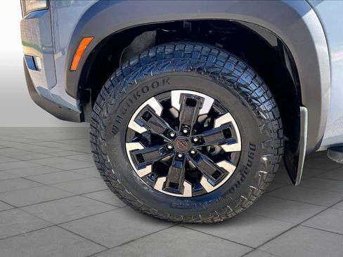 Used 2023 Nissan Frontier PRO-4X w/ Pro Convenience Package image 11