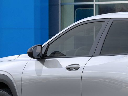 New 2026 Chevrolet Trax RS image 12