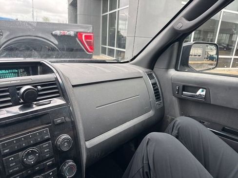 Used 2012 Ford Escape Limited image 27