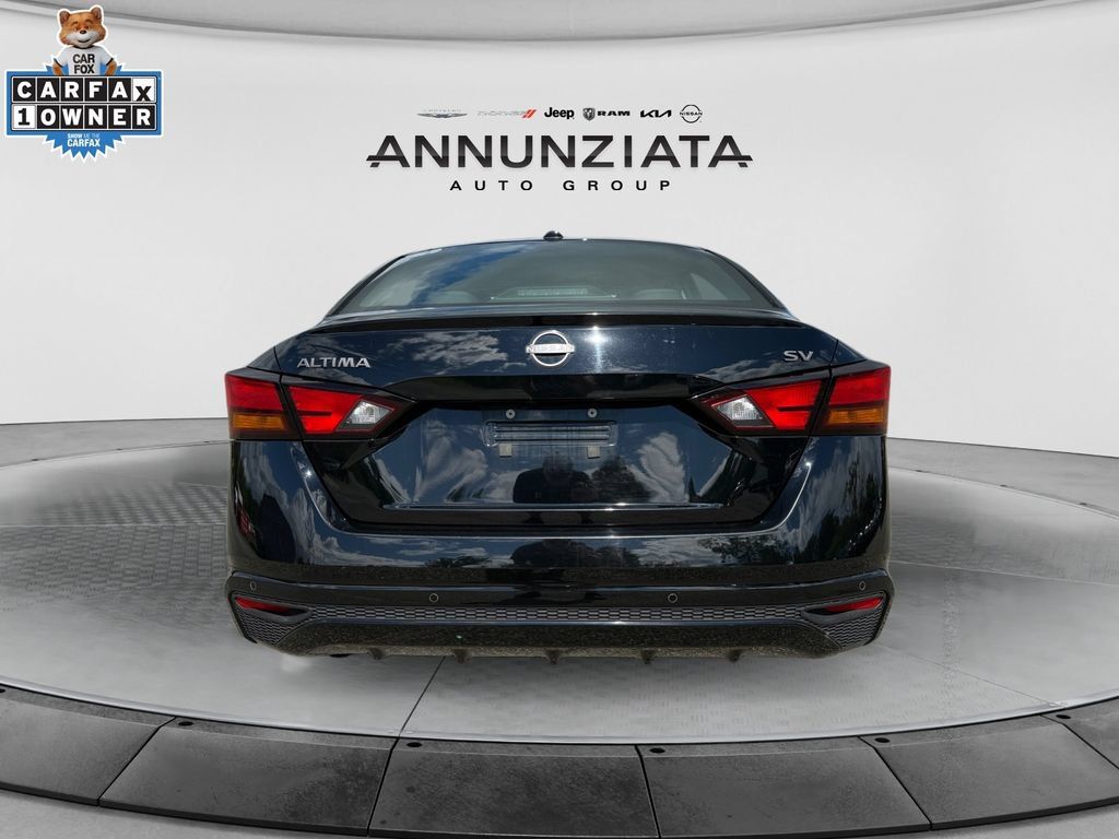 Certified 2024 Nissan Altima 2.5 SV FWD image 4