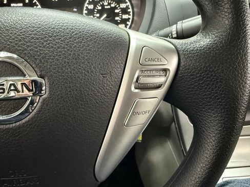 Used 2015 Nissan Sentra S image 25