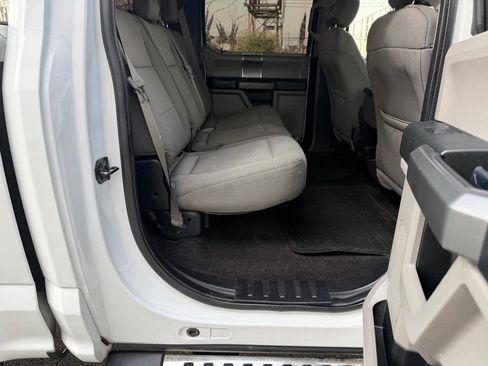 Used 2016 Ford F150 XLT w/ Equipment Group 302A Luxury image 24