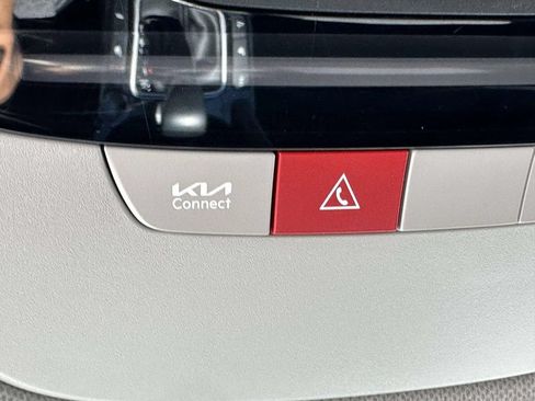 Used 2024 Kia Seltos S AWD/4WD image 33