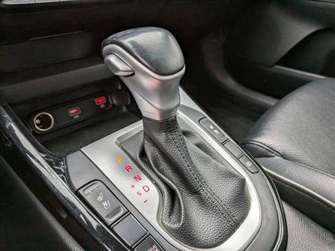 Used 2022 Kia Forte GT-Line w/ GT-Line Premium Package image 12