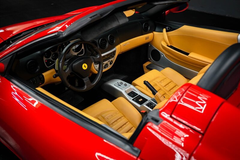 Used 2005 Ferrari 360 Spider RWD image 8